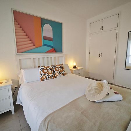 El Estudio De La Playa Benalbeach Vistas Al Mar Benalmádena Exterior photo