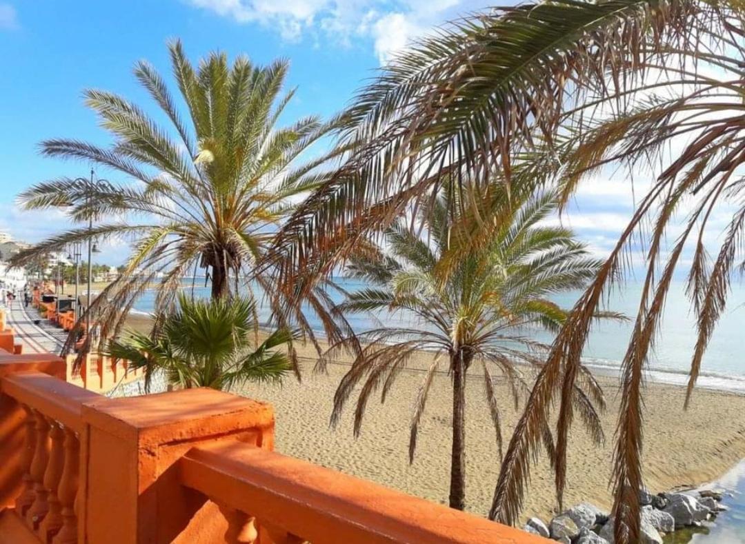 El Estudio De La Playa Benalbeach Vistas Al Mar Benalmádena Exterior photo
