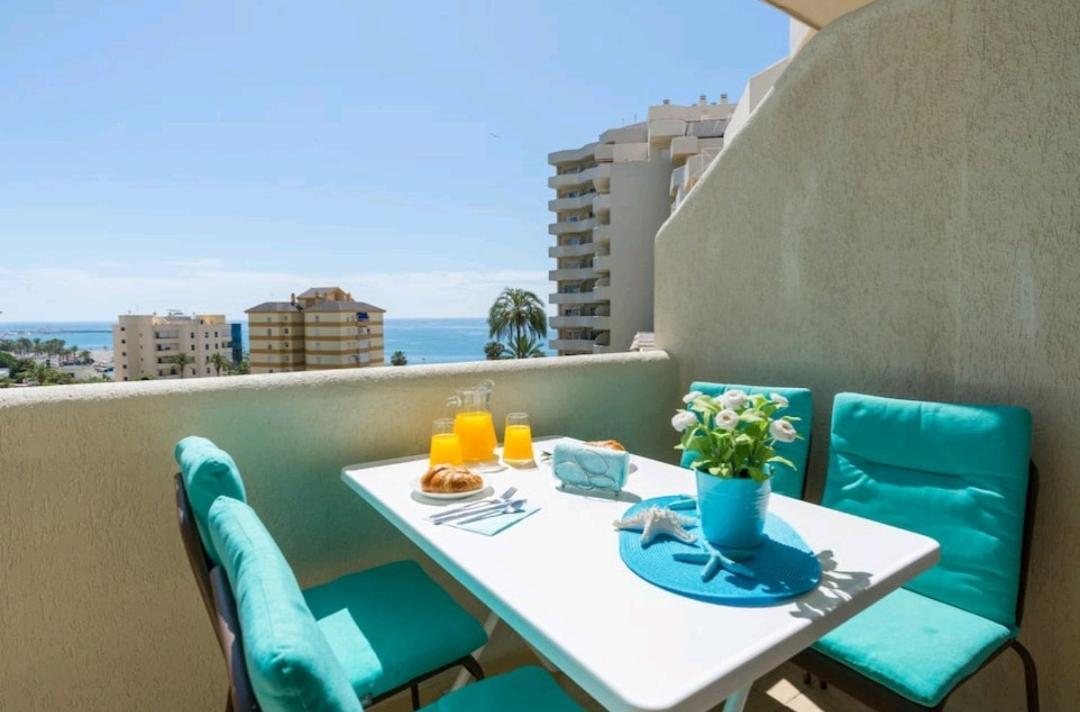 El Estudio De La Playa Benalbeach Vistas Al Mar Benalmádena Exterior photo