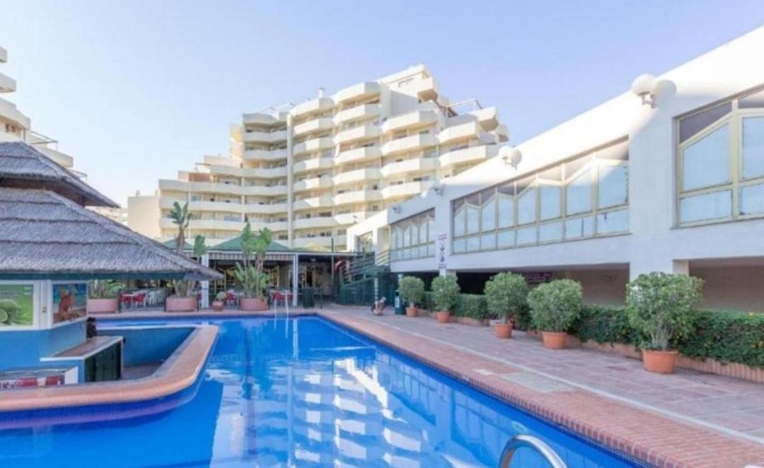 El Estudio De La Playa Benalbeach Vistas Al Mar Benalmádena Exterior photo