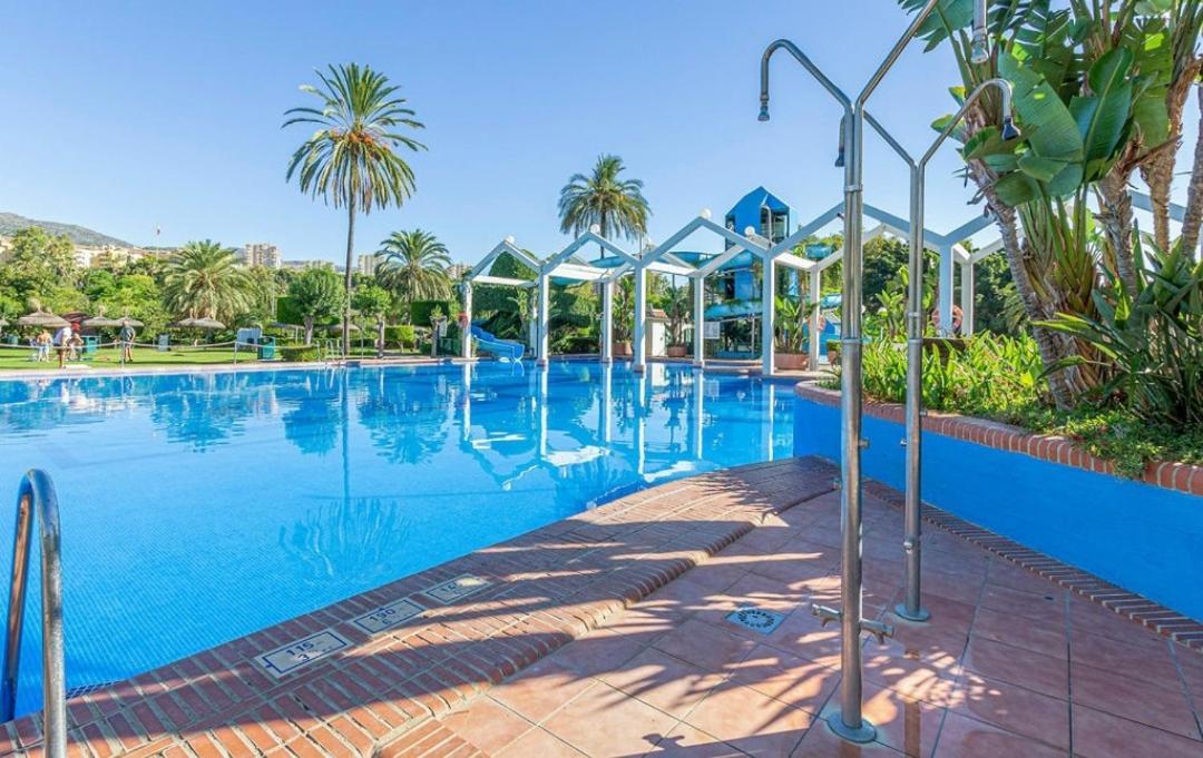 El Estudio De La Playa Benalbeach Vistas Al Mar Benalmádena Exterior photo