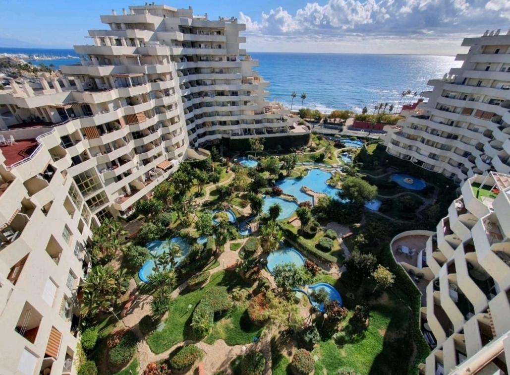 El Estudio De La Playa Benalbeach Vistas Al Mar Benalmádena Exterior photo