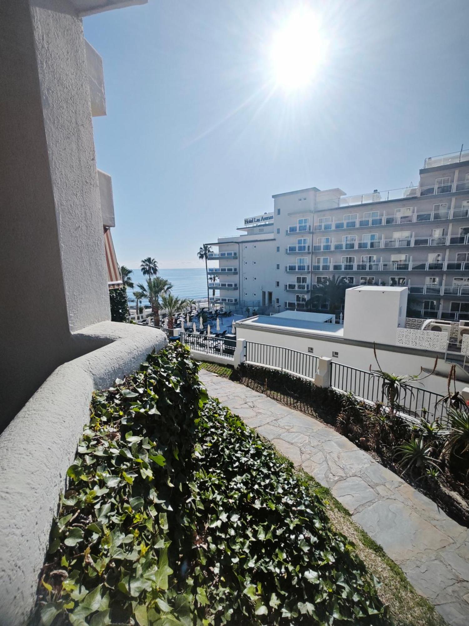 El Estudio De La Playa Benalbeach Vistas Al Mar Benalmádena Exterior photo